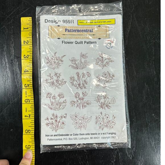 Vintage 2002- Flower Quilt Pattern Iron on, Wash off- 12 motifs- unused - Picture 3 of 4